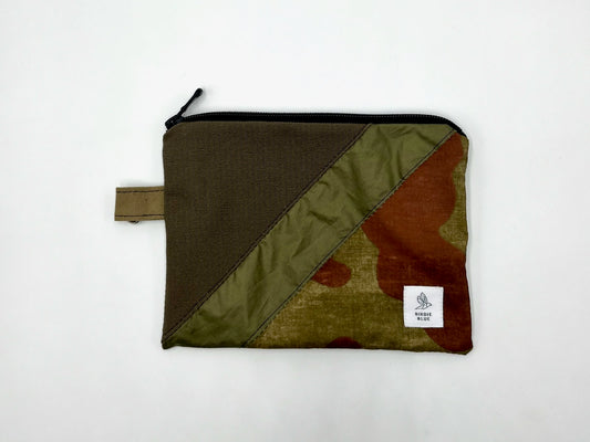 The Zip Pouch