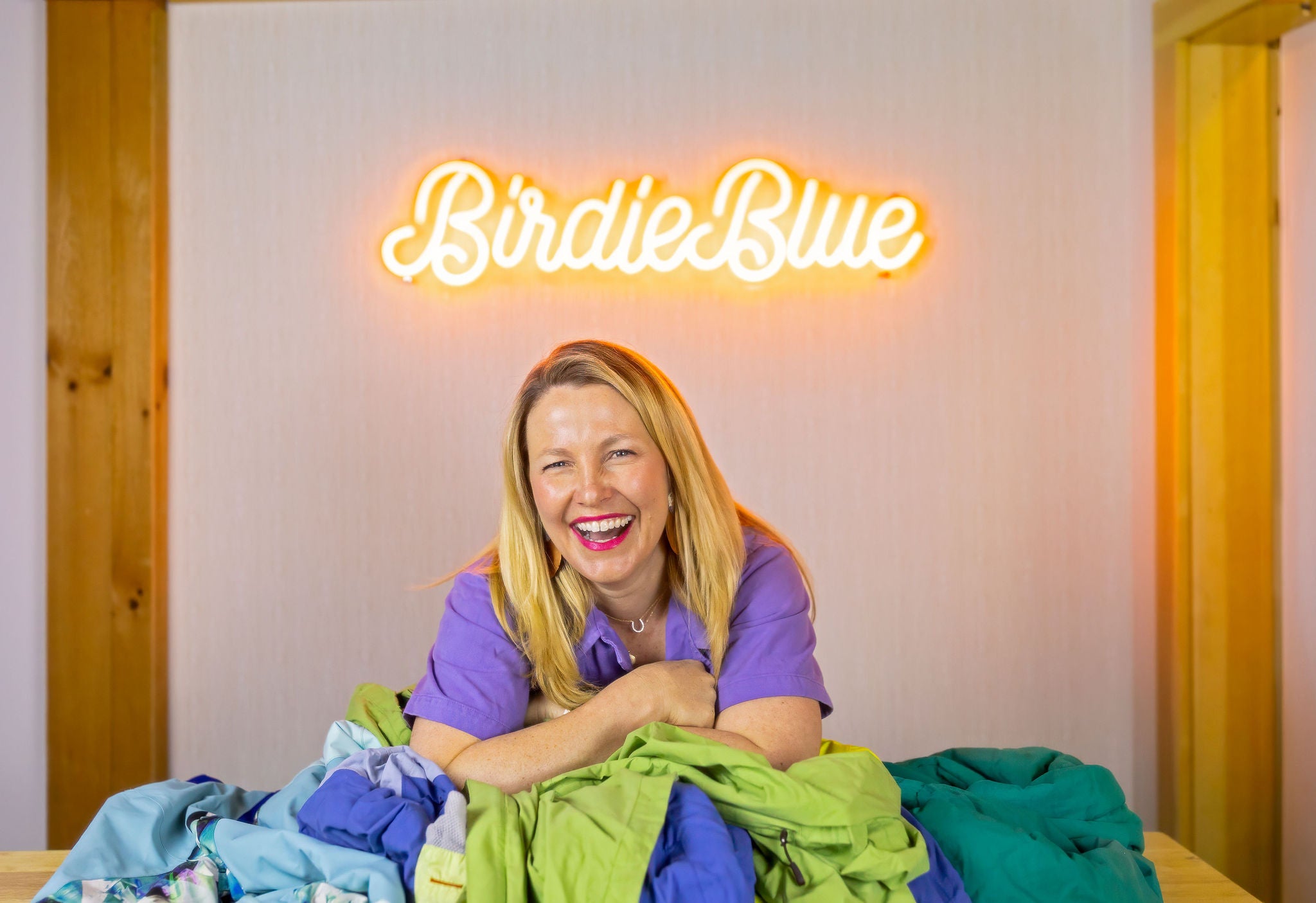 Load video: Background Story on BirdieBlue&#39;s founding and mission